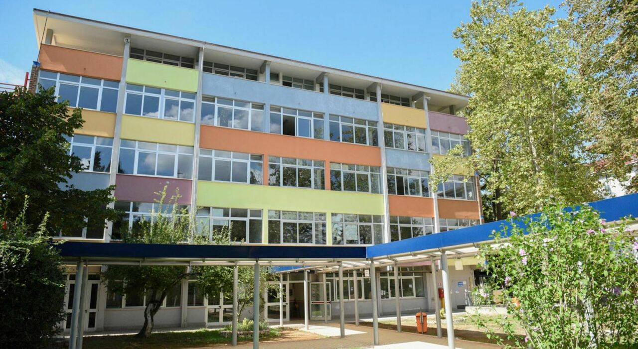 Istituto di Istruzione Superiore San Benedetto - Einaudi - Mattei Latina